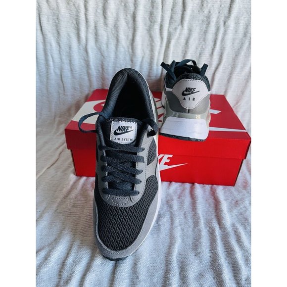 NiB Nike Air Max SYSTM DK Smoke Grey/ White DM9537 002